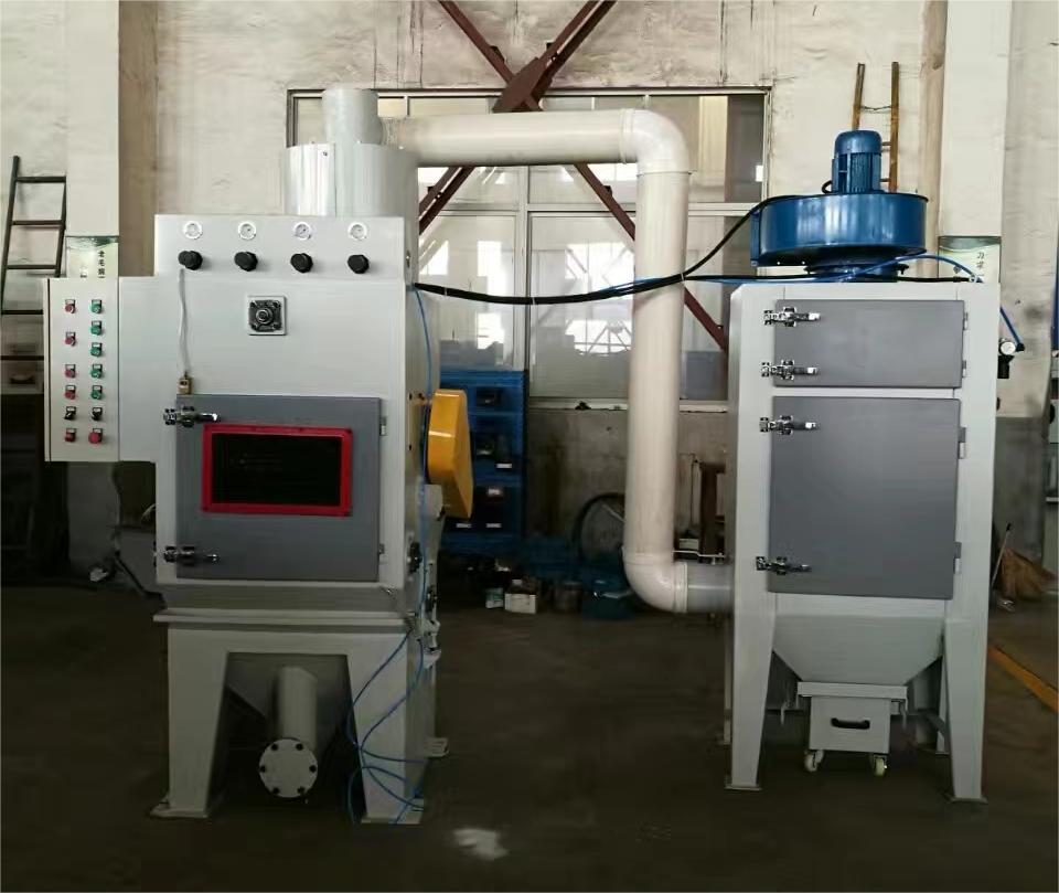 临沂中小型零件履带式自动喷砂机高效清洁省时省力